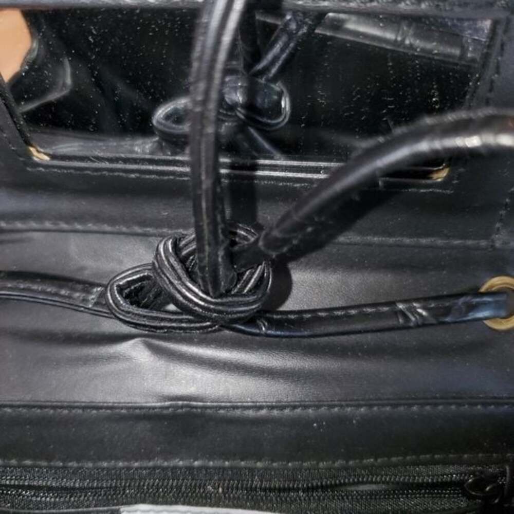 Black Patent Leather Purse - Picture 6 of 8